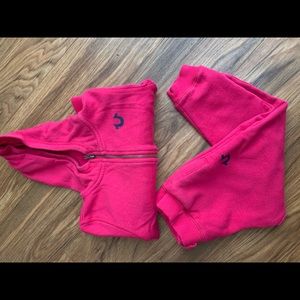 True Religion sweat suit ‼️SOLD‼️